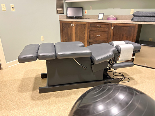 Chiropractic Grand Rapids MI Adjustment Table Alt